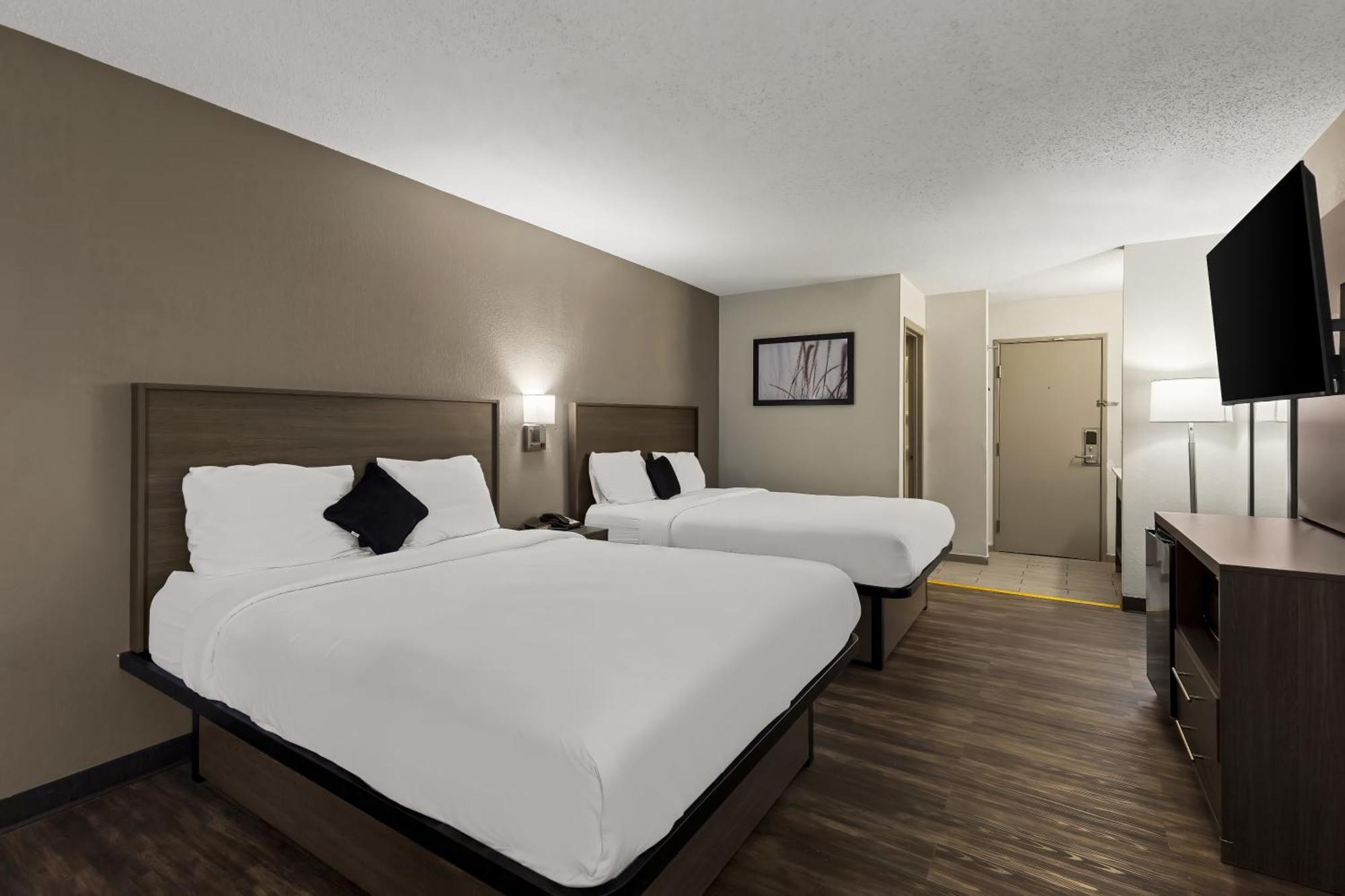 Red Lion Inn & Suites Caseyville Екстер'єр фото